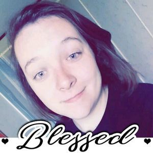 Meet your Posher, Deena